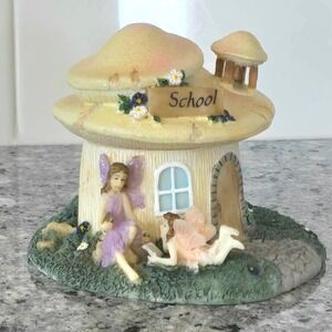 DEZINE Fairy School House Mushroom Figurine Hand Painted 2002 Collectible 5793